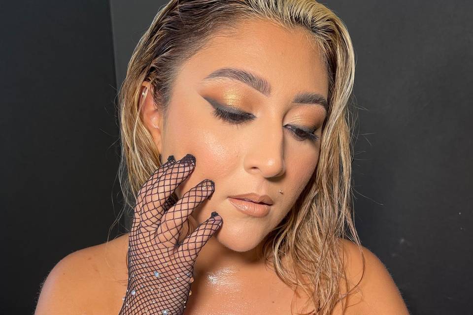 Grundgey Bridal Makeup