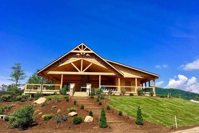 Sky Retreat - Venue - Purlear, NC - WeddingWire