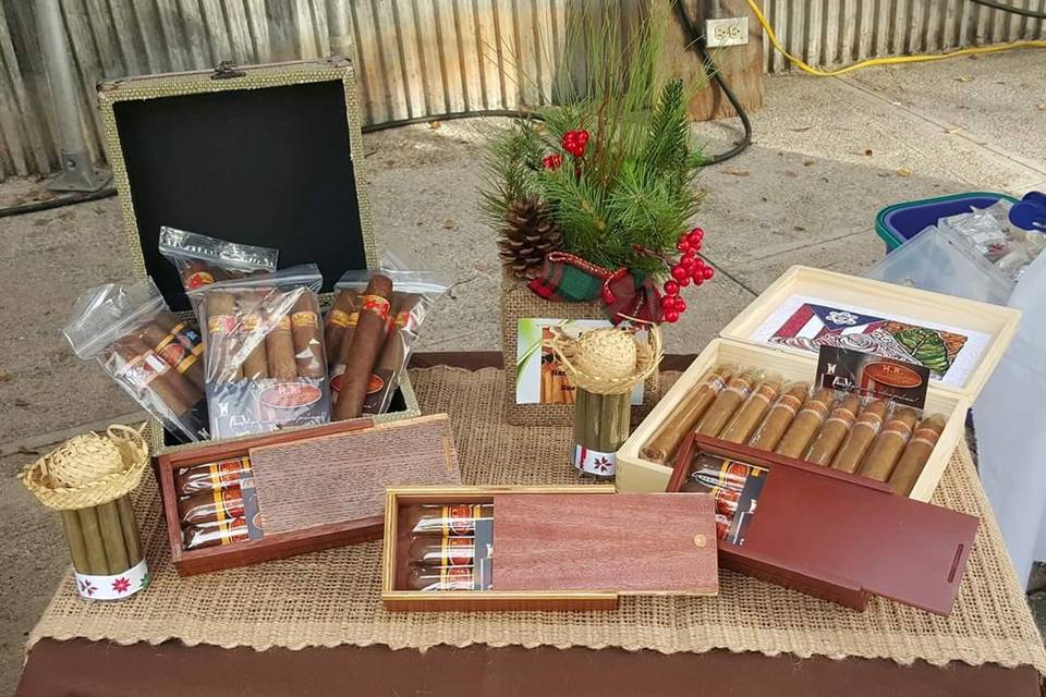 HR Handmade Cigars