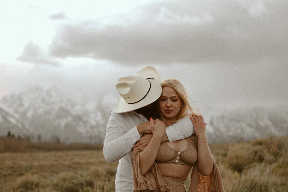 Spring wyoming elopement