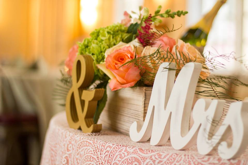 Sweetheart table