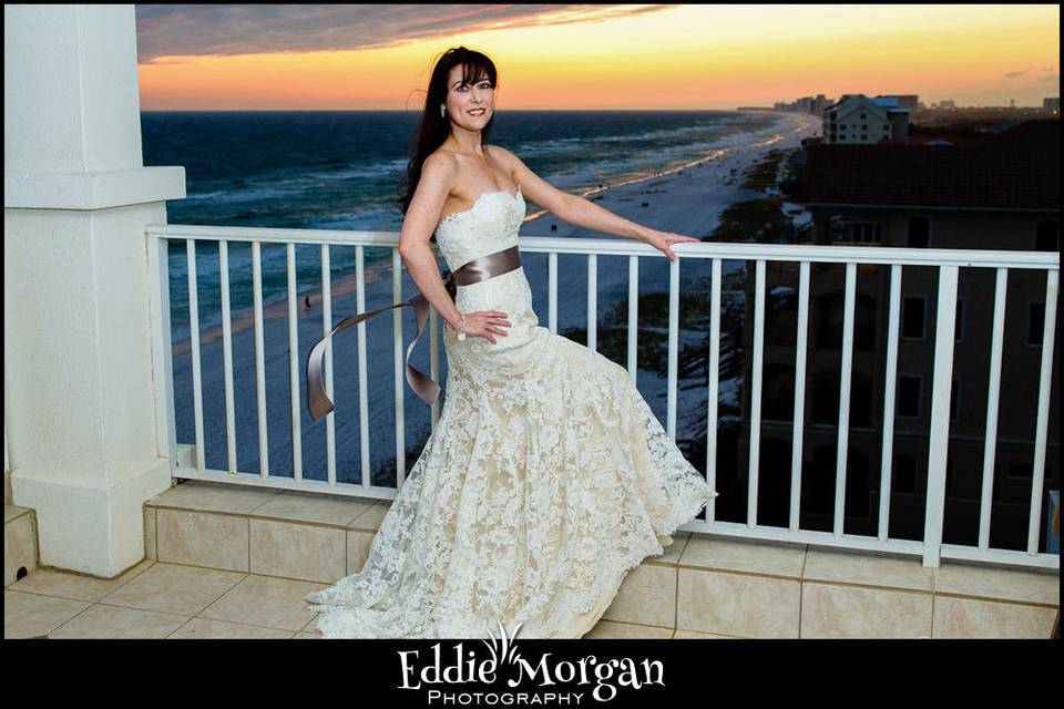 Beautiful Beach Bride
#BeachFlorida#OrangeBeach#alabamawedding#floridawedding #gulfshoreswedding #orangebeachwedding #destinwedding #ftmorganwedding #gulfcoastwedding#gulfofmexico #beachwedding #gulfstatepark #alaparkal