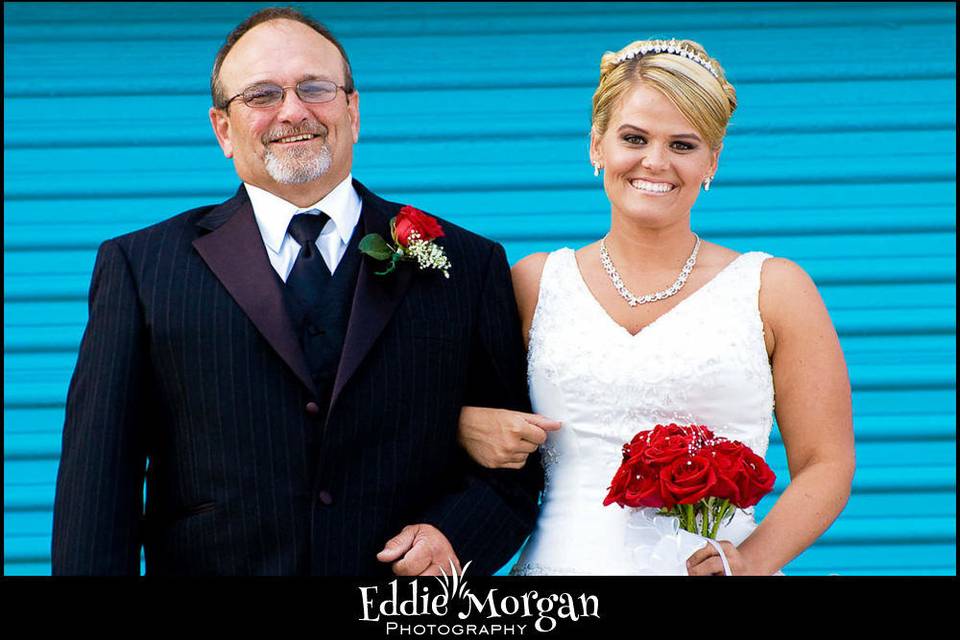 Bride & Dad #BeachFlorida#OrangeBeach#alabamawedding#floridawedding #gulfshoreswedding #orangebeachwedding #destinwedding #ftmorganwedding #gulfcoastwedding#gulfofmexico #beachwedding #gulfstatepark #alaparkAl