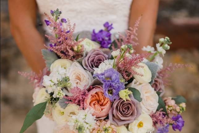 Colorful bridal bouquet