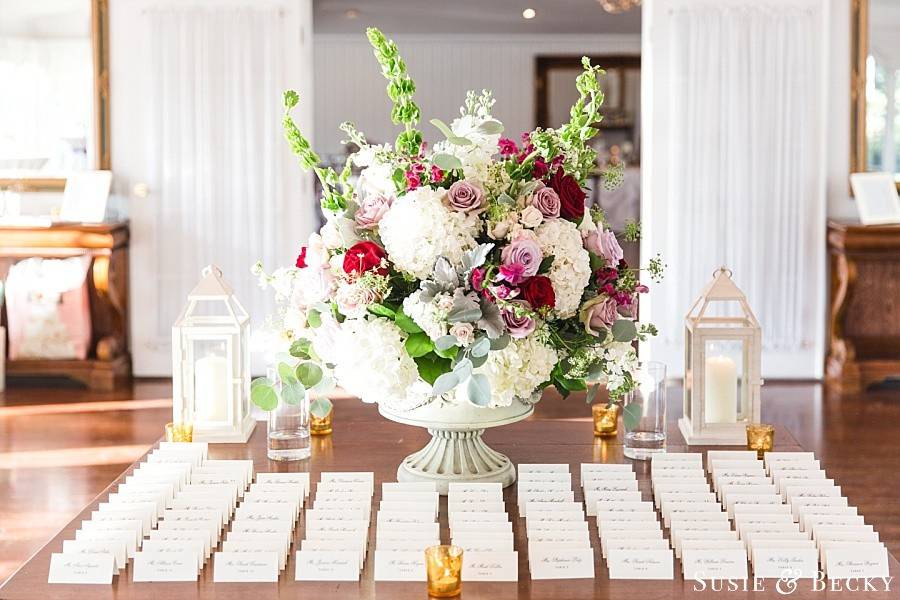 Sample centerpiece arrangement