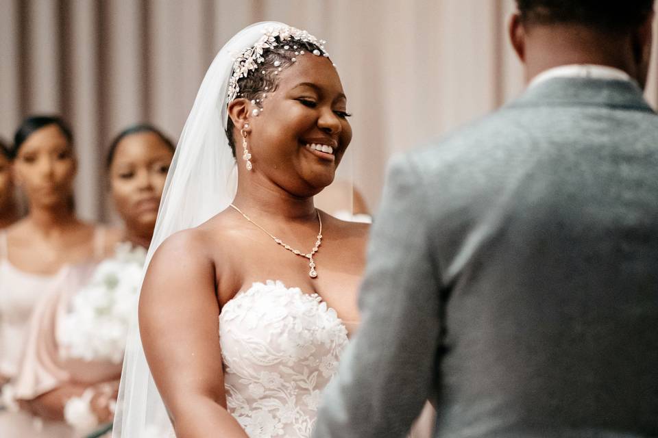 Bride with finger wave