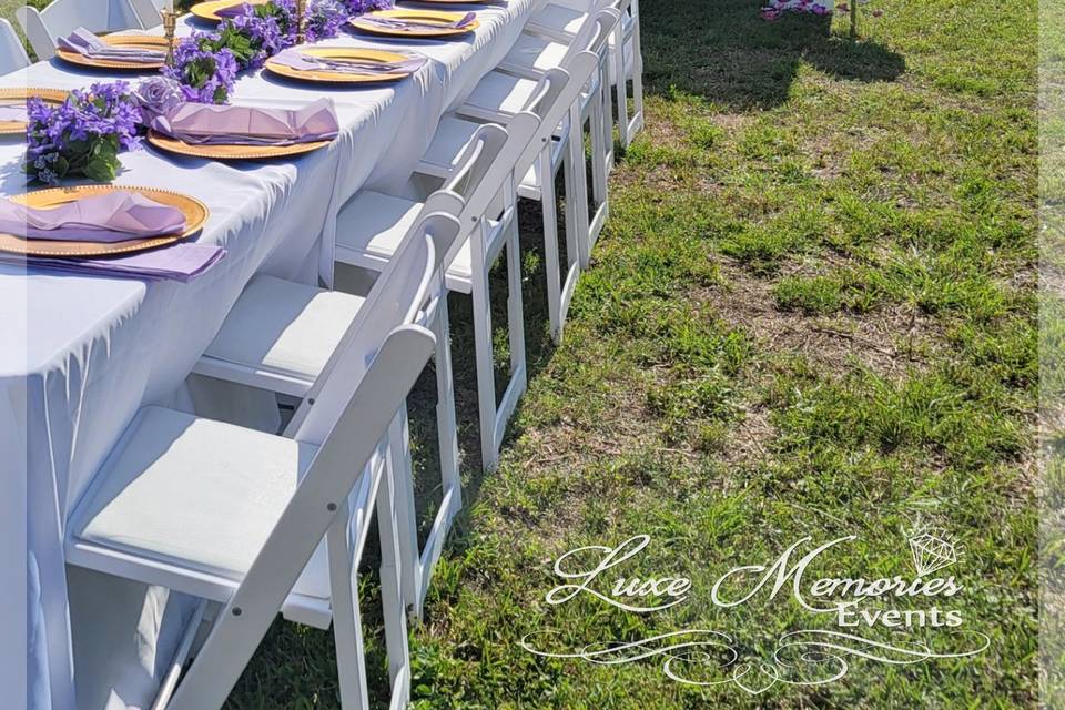 Table, white chairs & more...