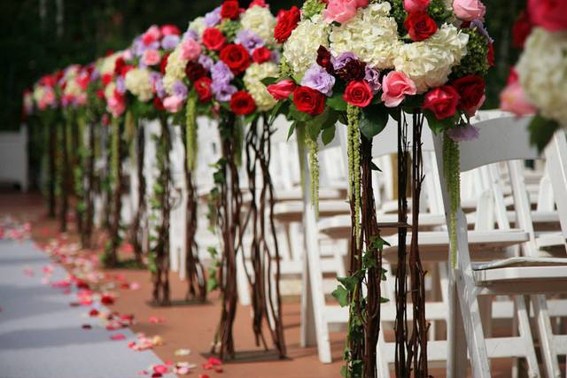 Ceremony bows