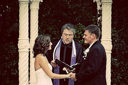 Non-Denominational Wedding Officiants