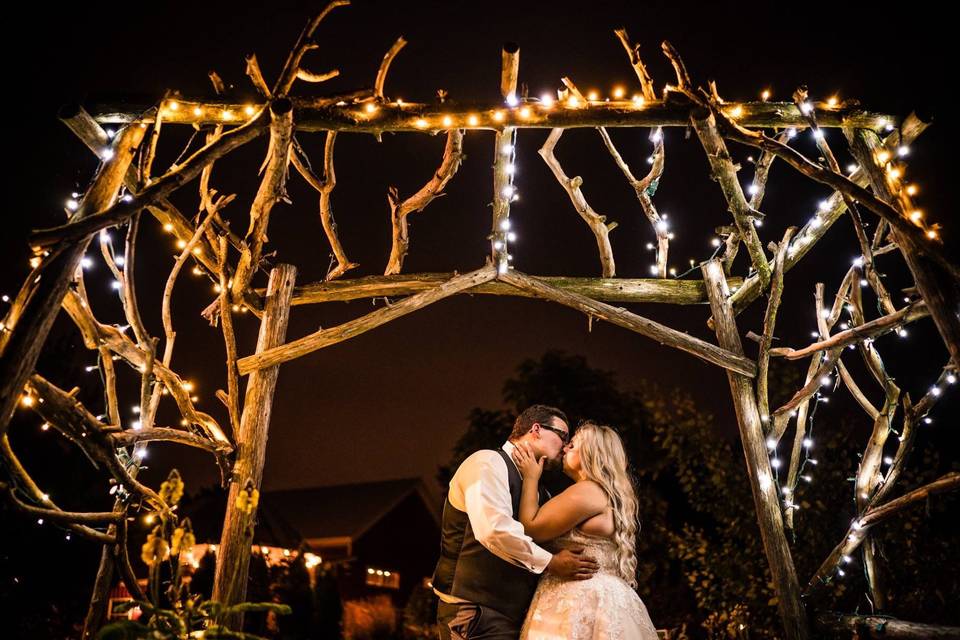 Cassidy & Jacob at the magical arbor | Photo credit: Ken Cravillion