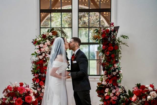 Two piece arch