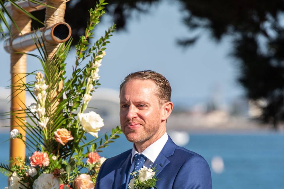 Groom boutonniere