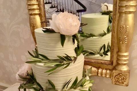 Soft green tiered cake