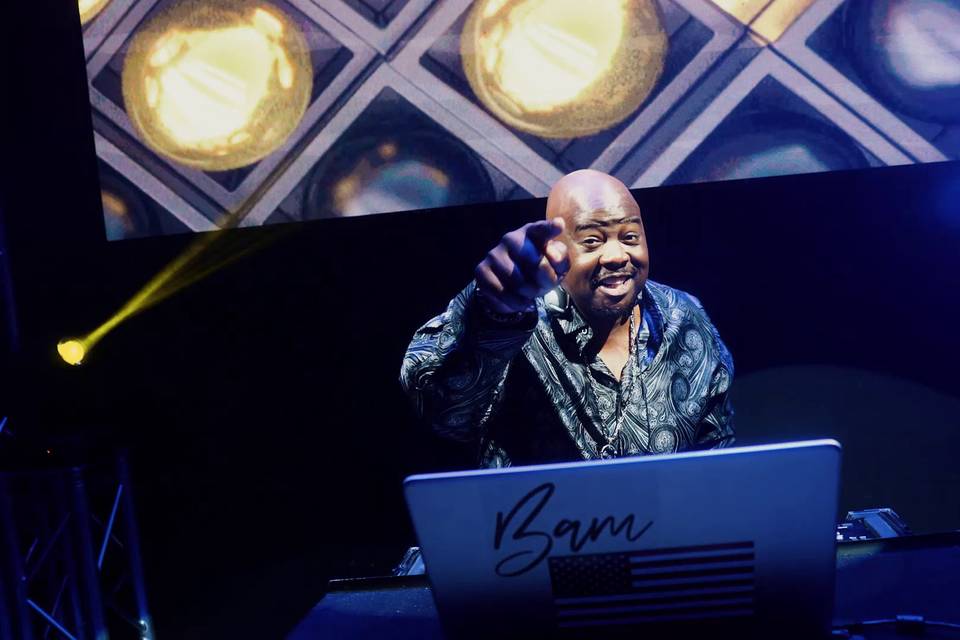 DJ BAM