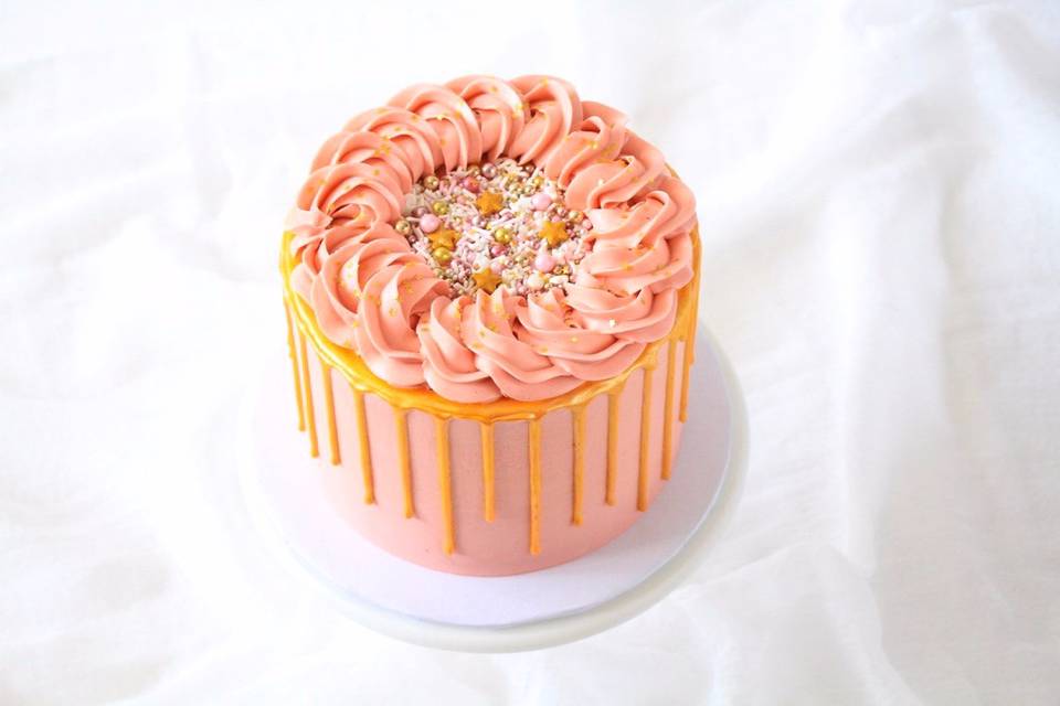 Rose Gold Drip Cake