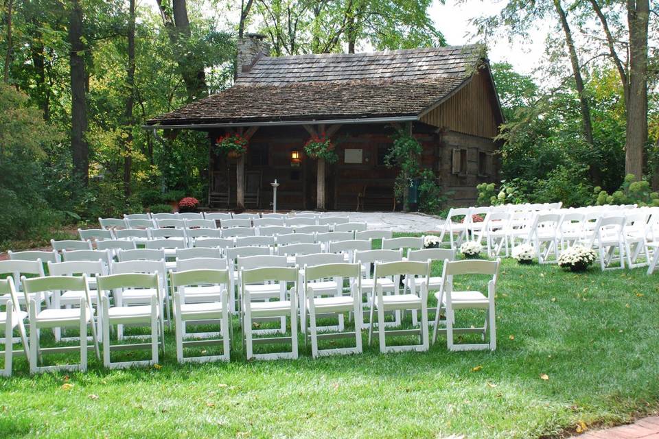 Cabin Lawn Ceremony