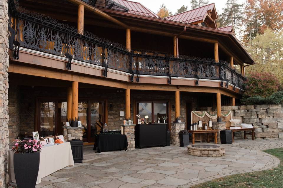 Cocktail area bars