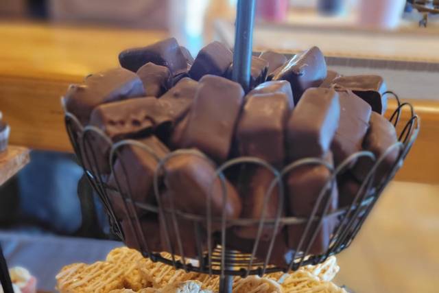 Dessert bar optons