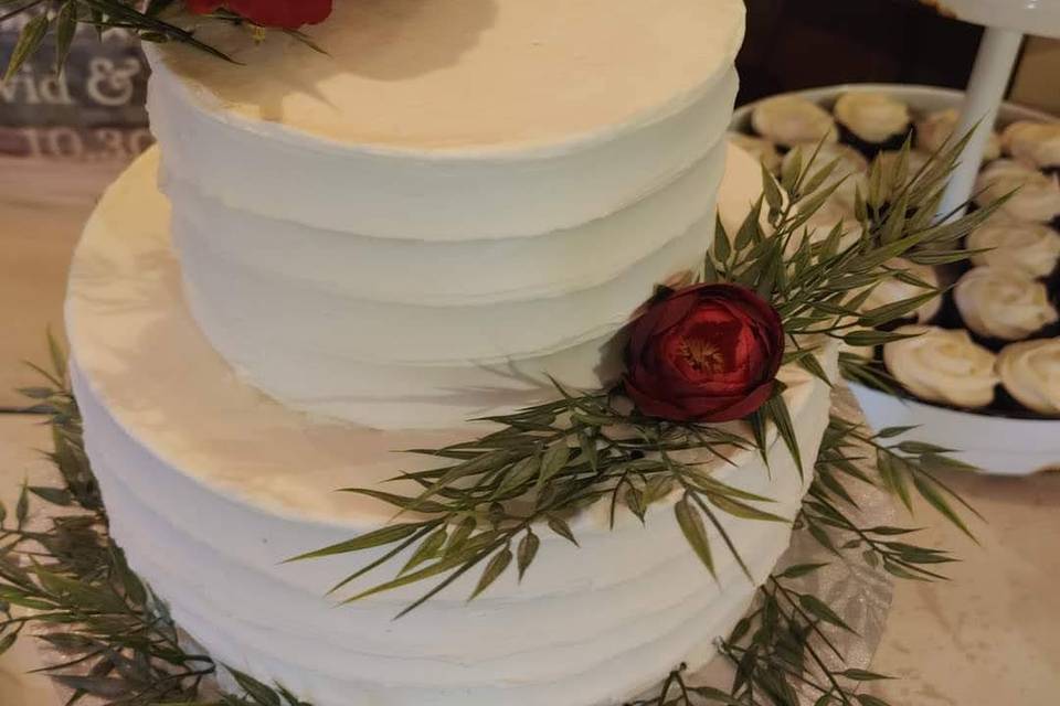 Ribbon-Look Cake