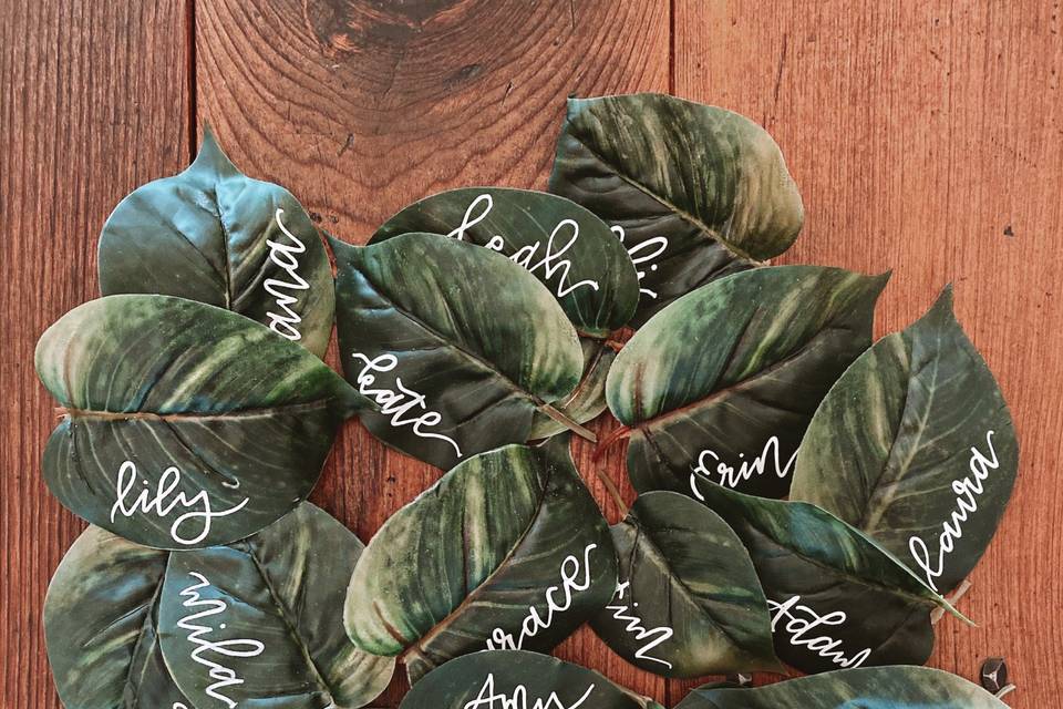 Leaves for place cards