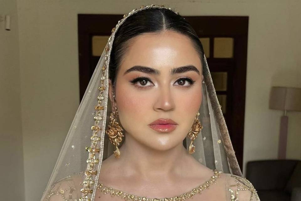 Another Elegant Bride