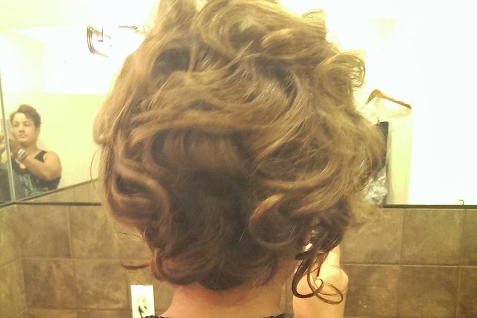 Natural Bridal Hair by Danielle