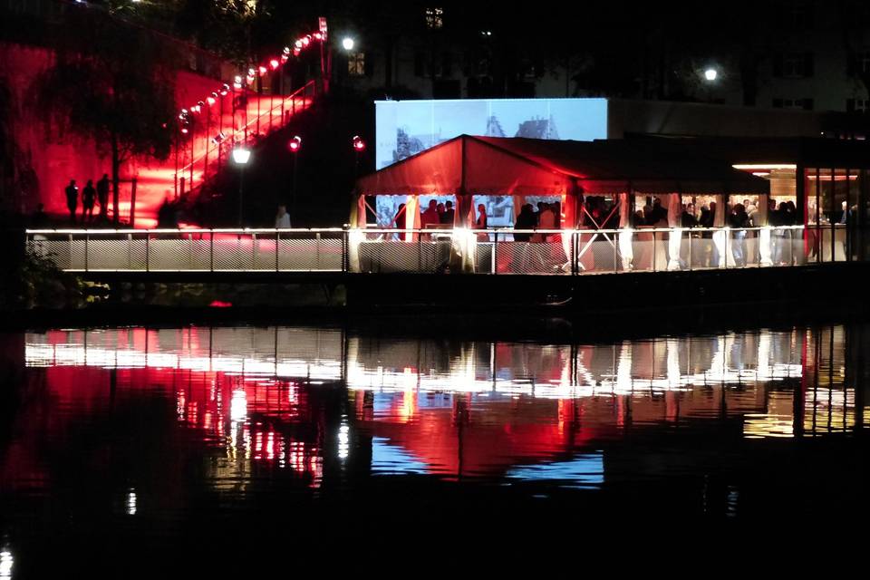 TX Lake wedding