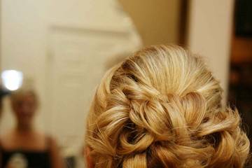 The 10 Best Wedding Hair & Makeup Artists in Mystic, CT - WeddingWire