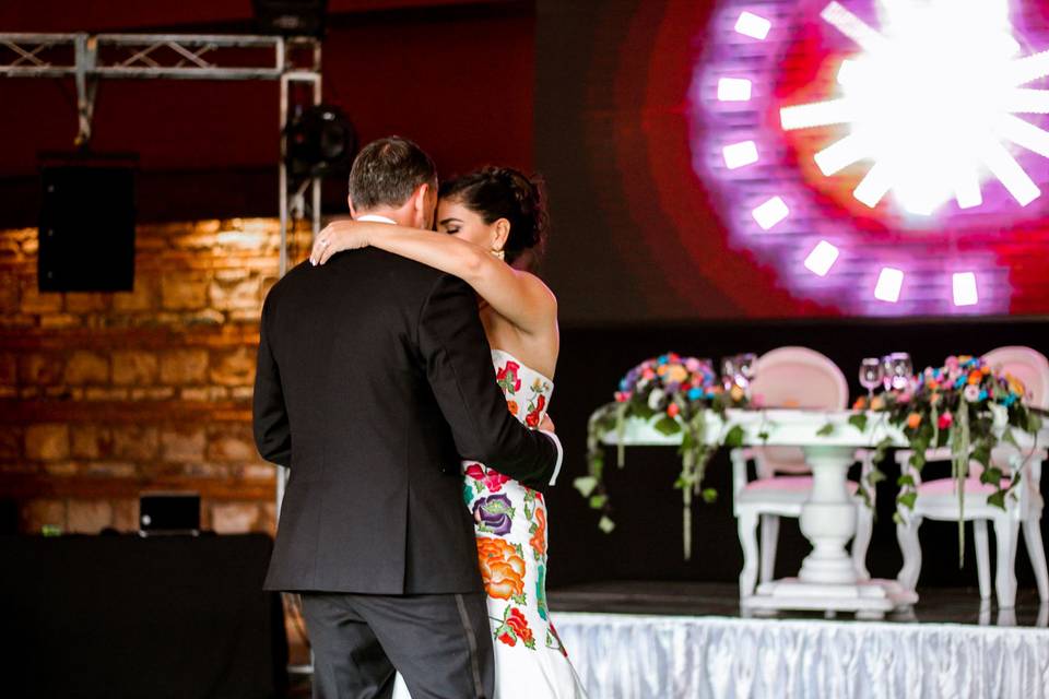 First dance