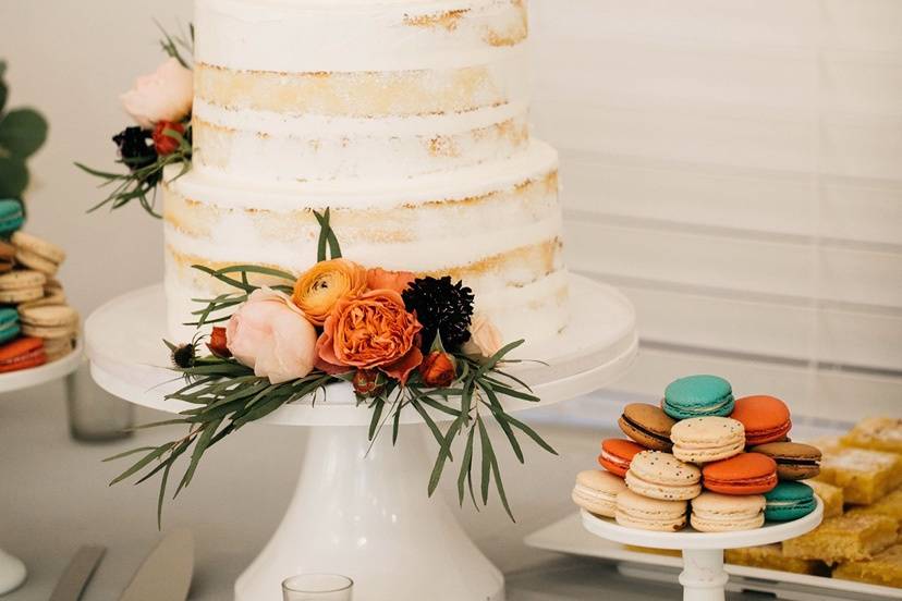 Naked Cake with Flowers