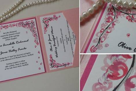 Blossoms - Floral
pink blossoms framing your invitation