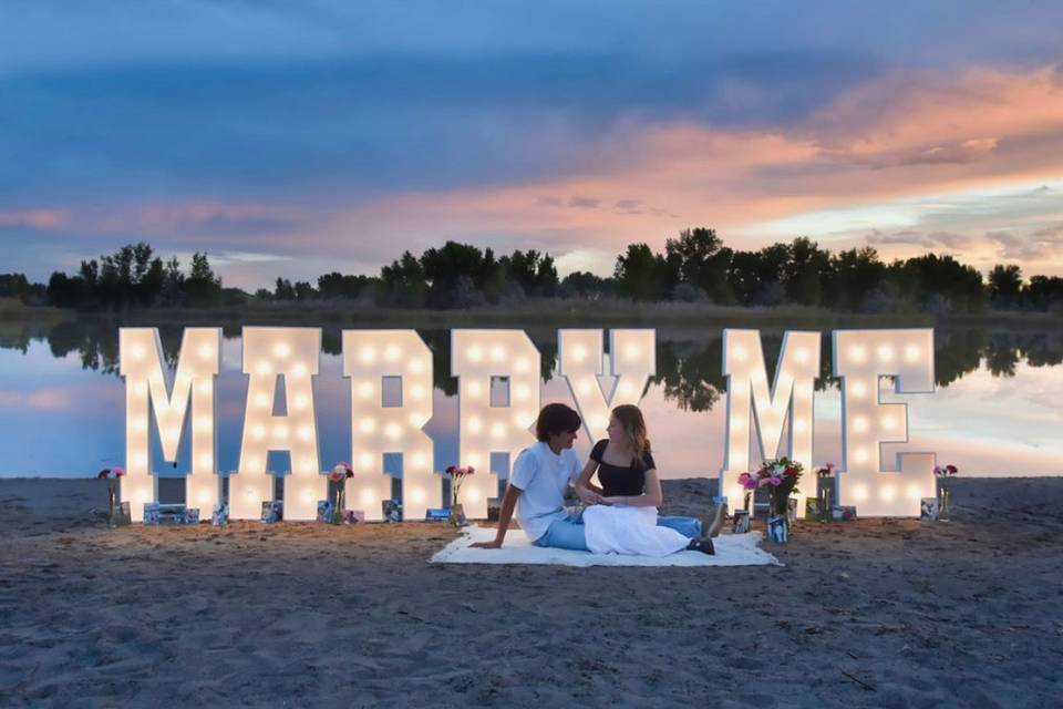 Marry me letters
