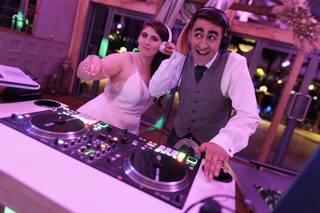 Dr. Beat Productions: Professional DJ Entertainment