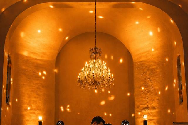 Under the golden lights!