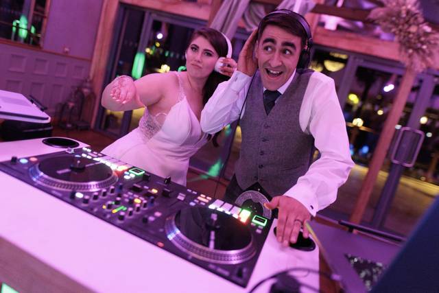 Dr. Beat Productions: Professional DJ Entertainment