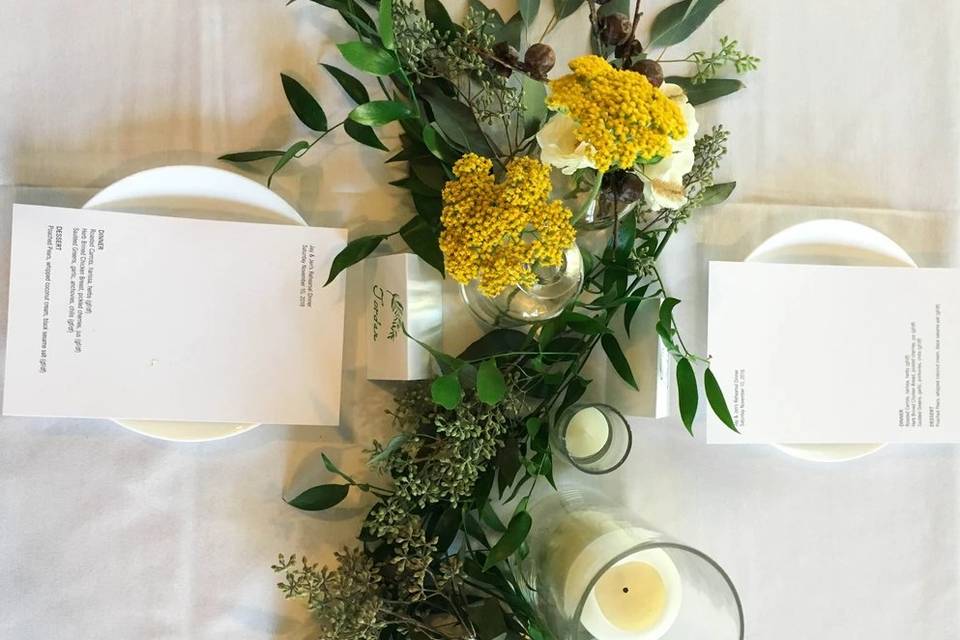 Table garland