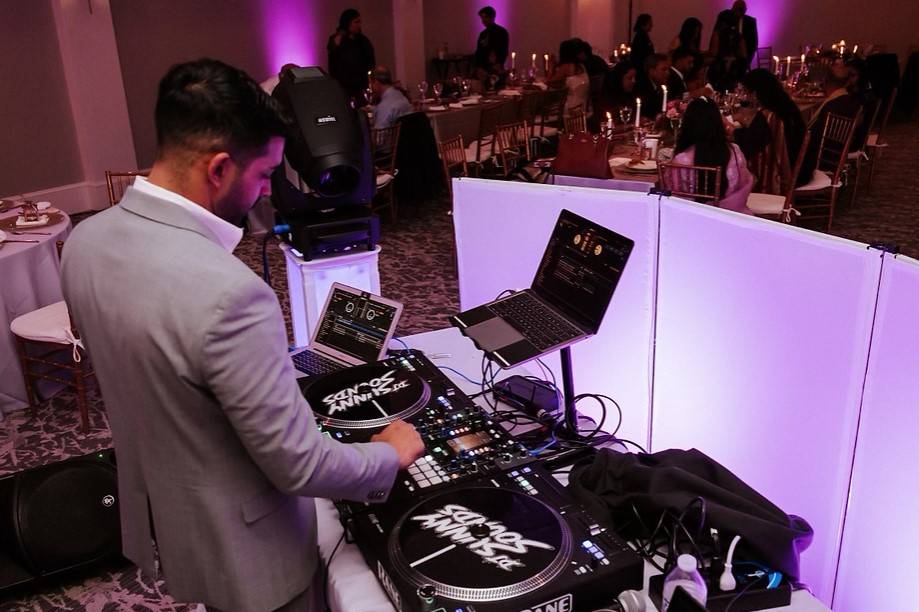 Amazing wedding DJ