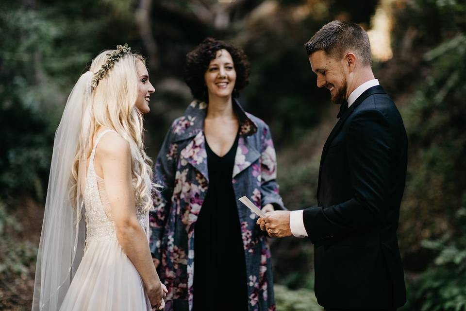 Santa Cruz Officiant