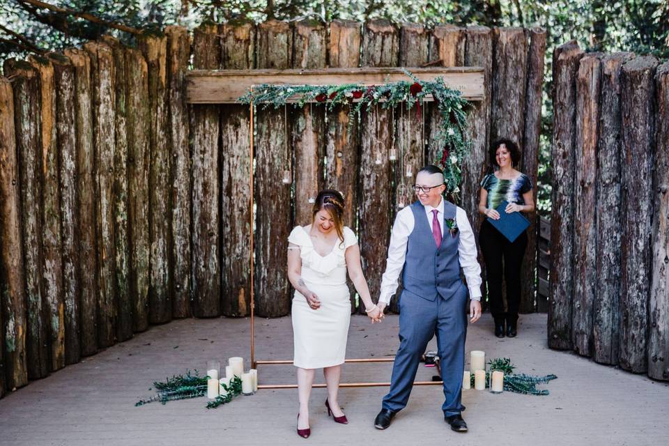 Santa Cruz Officiant