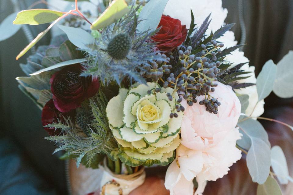 Oakland Cemetery winter wedding, Atlanta, GA