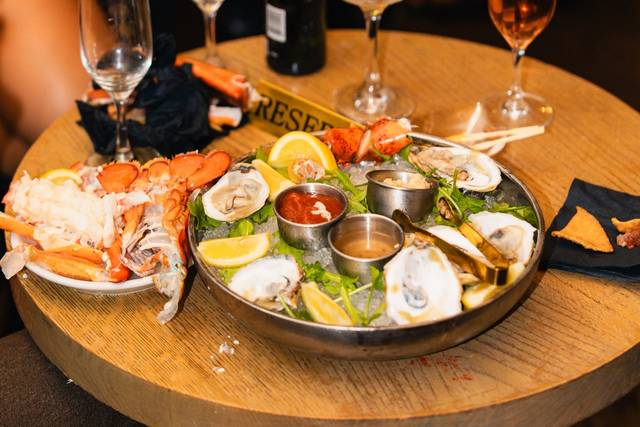 Champagne debut: seafood, 2026