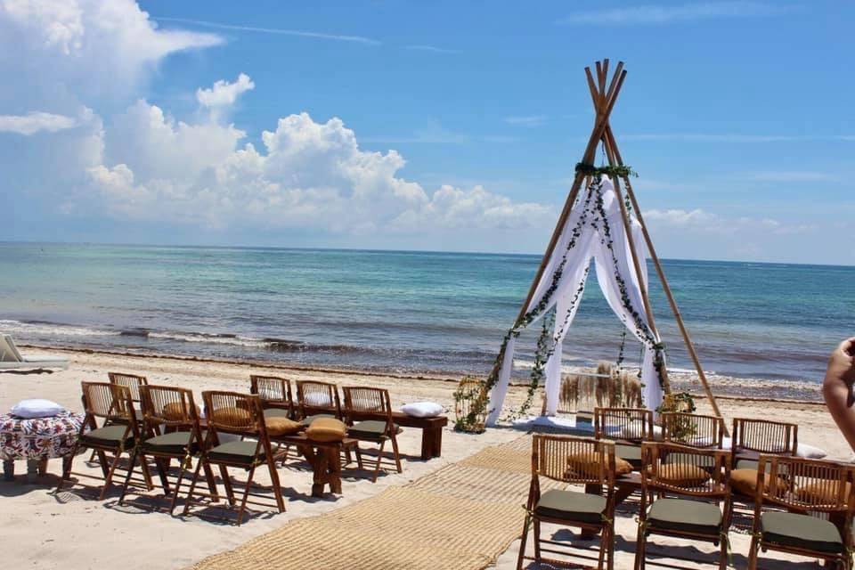 Beach Wedding in Cancun