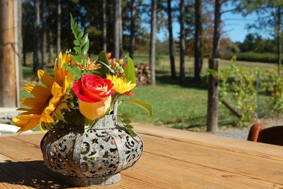 Floral centerpiece