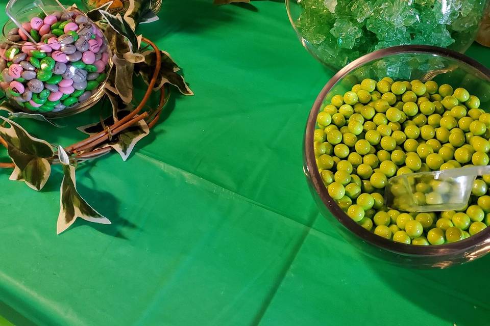Green candy table