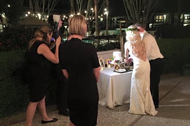 Cake cutting