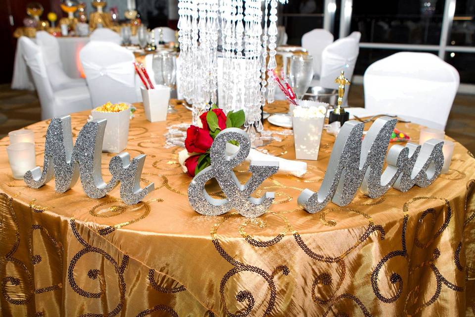 Sweetheart table