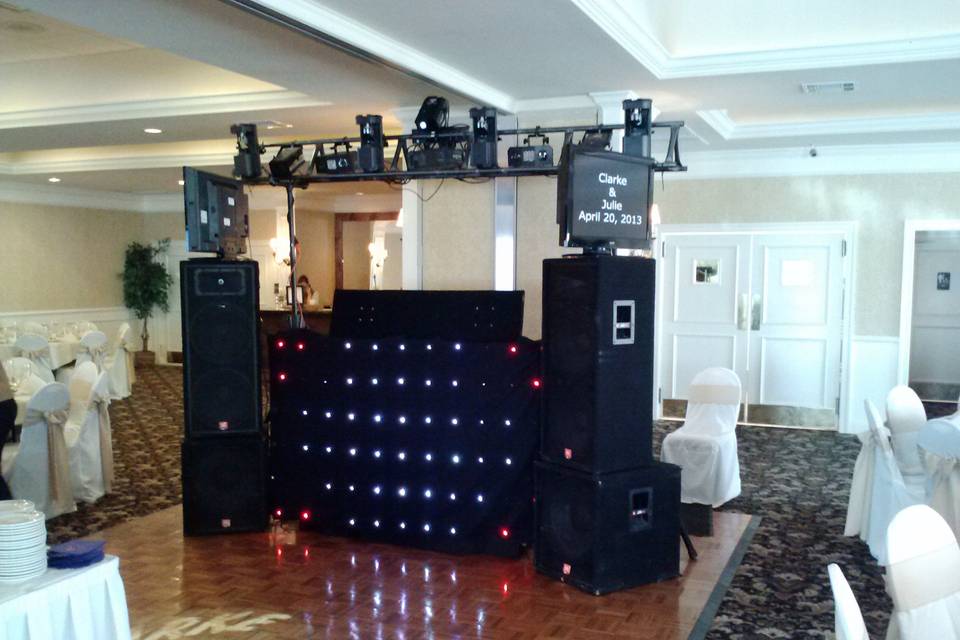 Dual FX Disc Jockey & Karaoke Services