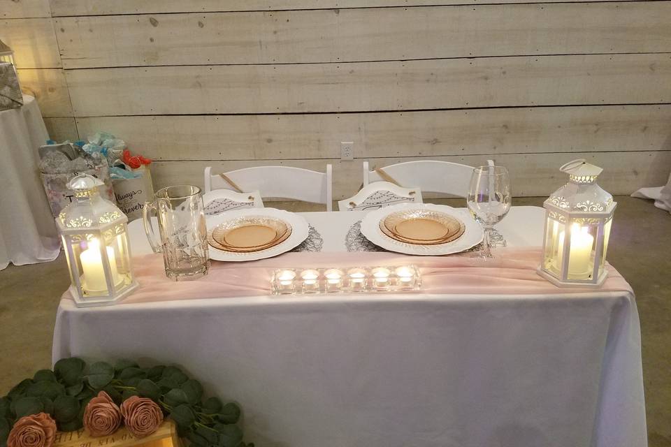 Sweetheart table