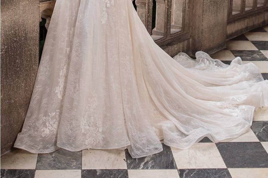 Romantic gowns with lace