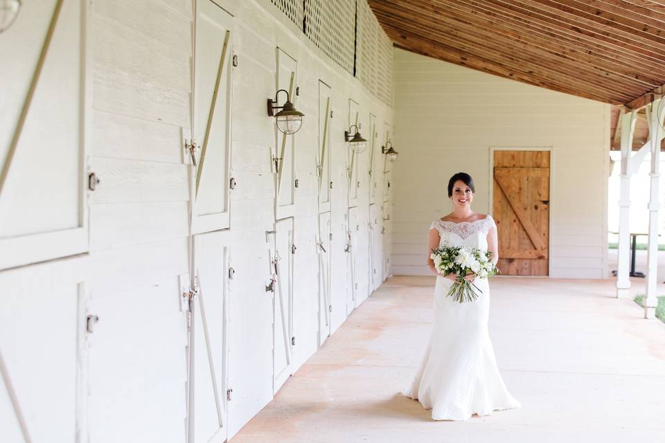 The bride in the Stables